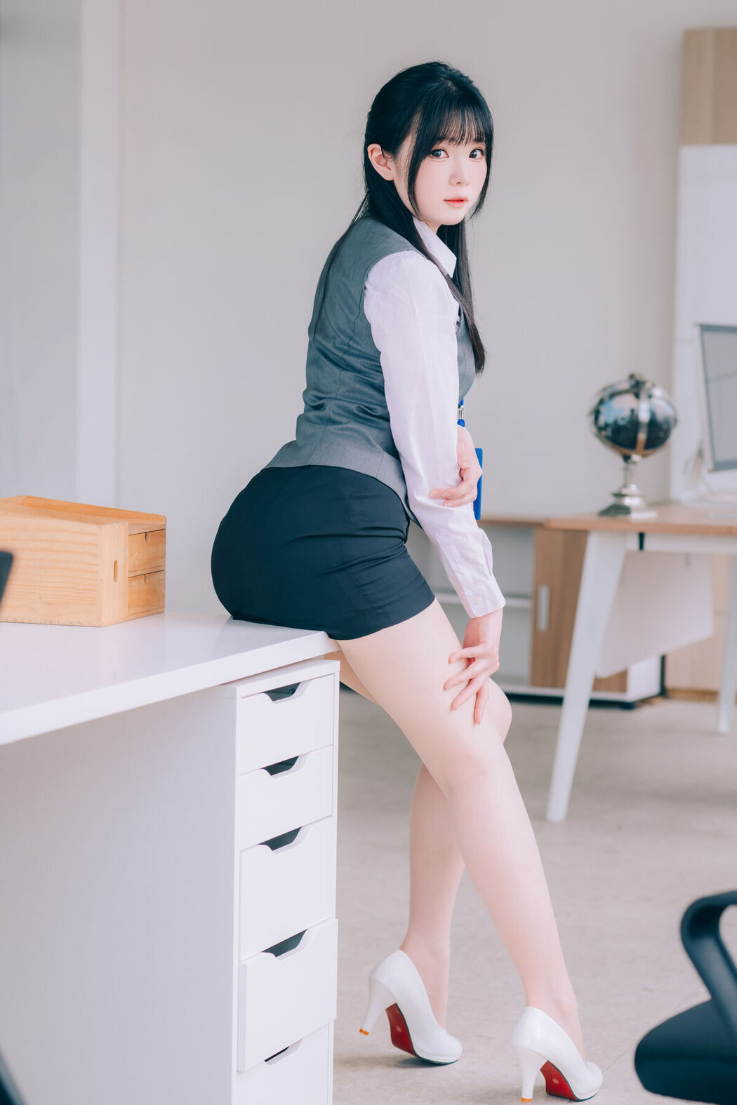Coser@霜月shimo &#8211; 霜月的秘密辦公室 Shimo Secret Office Part02 (63P)