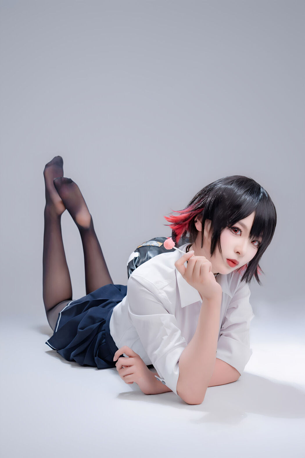 Coser@轩萧学姐 &#8211; 鲨鱼妹JK Part01 (51P &#8211; 1V)