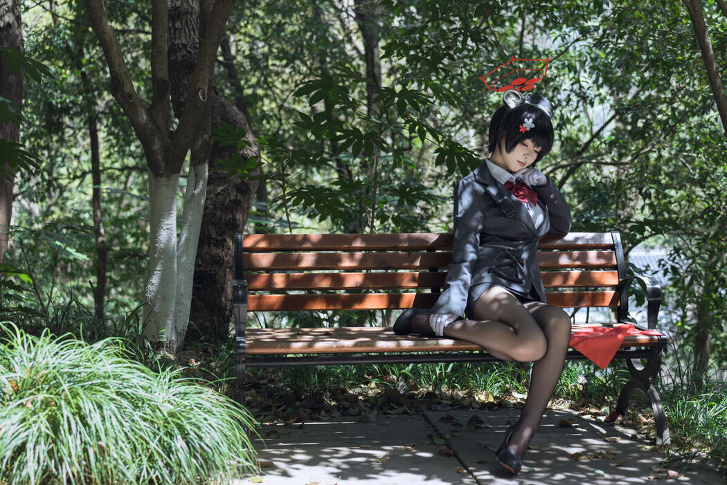 Coser@矢量鱼 – 椿导游 (32P)