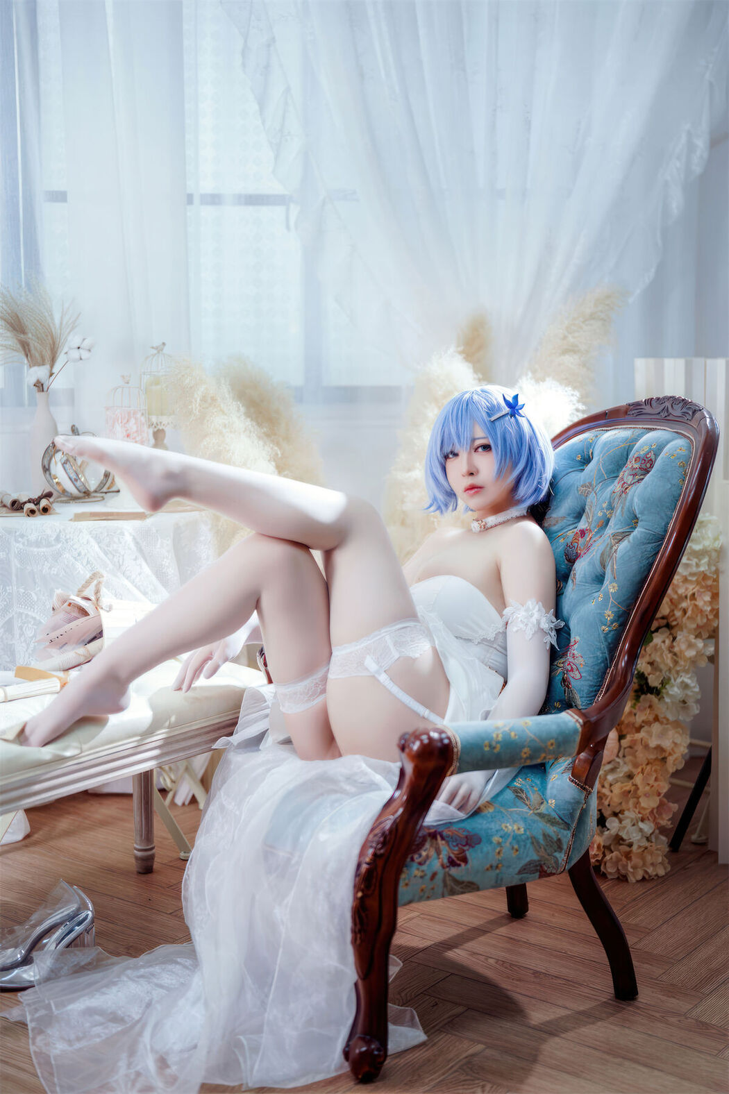 Coser@半半子 &#8211; 碧蓝航线 恰巴耶夫 白骑兵的旋律 礼服 (64P &#8211; 2V)