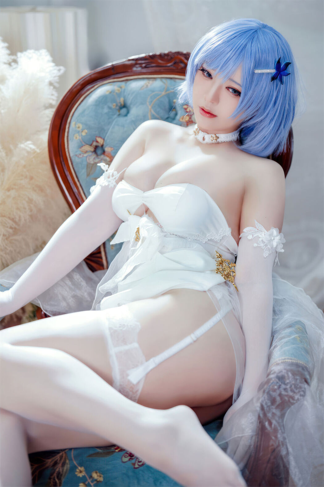 Coser@半半子 &#8211; 碧蓝航线 恰巴耶夫 白骑兵的旋律 礼服 (64P &#8211; 2V)