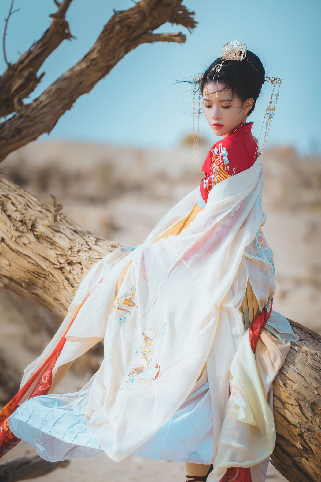 Coser@桜桃喵 – 惊鸿 (15P)