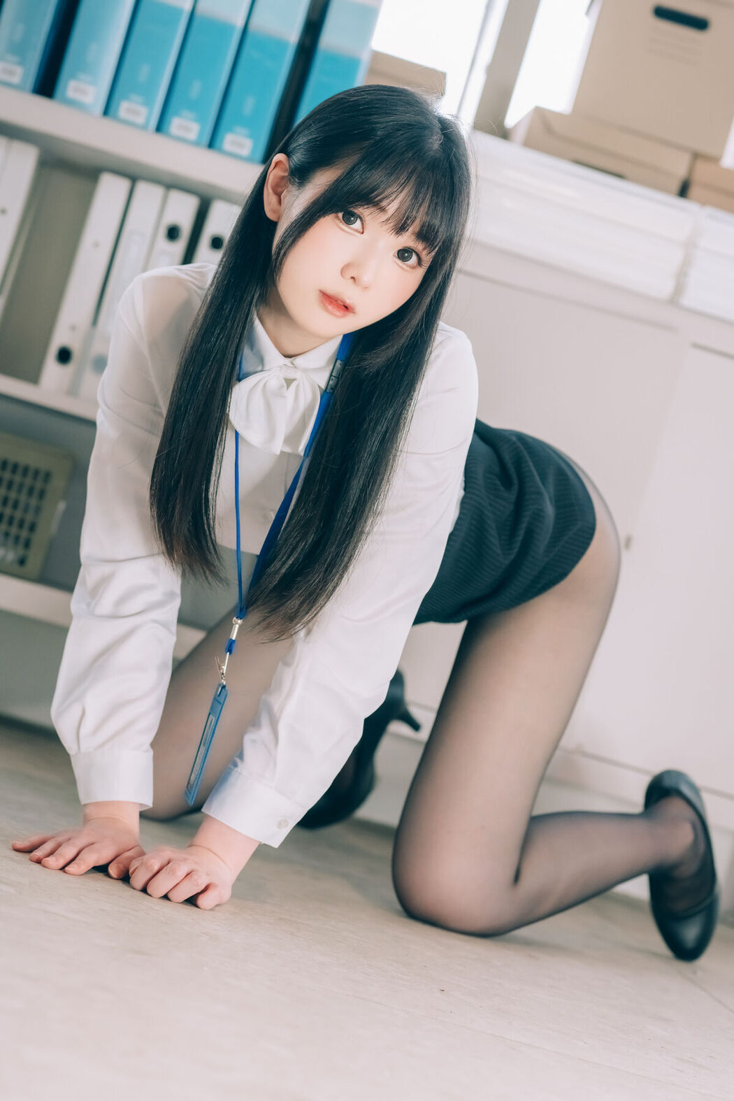 Coser@霜月shimo &#8211; 霜月的秘密辦公室 Shimo Secret Office Part01 (64P)