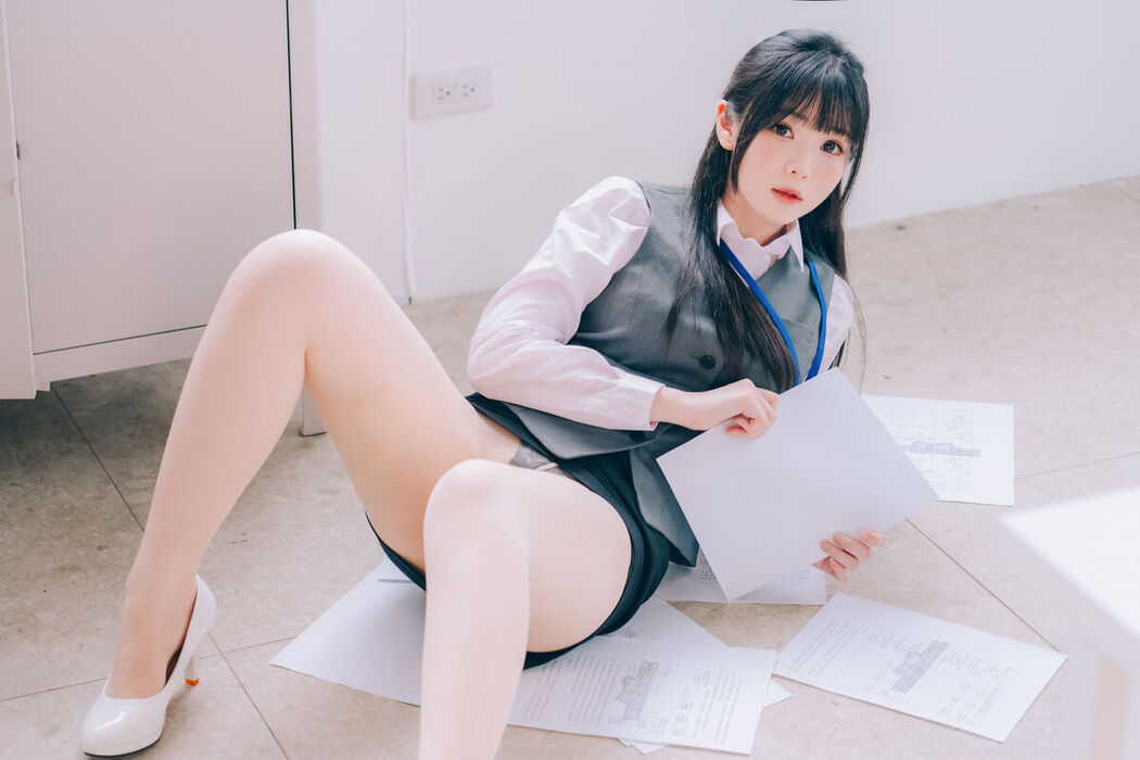 Coser@霜月shimo &#8211; 霜月的秘密辦公室 Shimo Secret Office Part02 (63P)