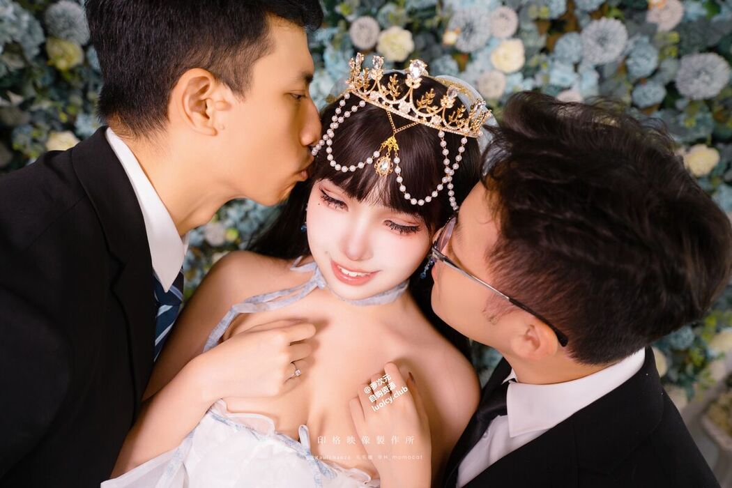 Coser@慕慕momo &#8211; Birthday Day 永遠的小公主 (54P &#8211; 2V)