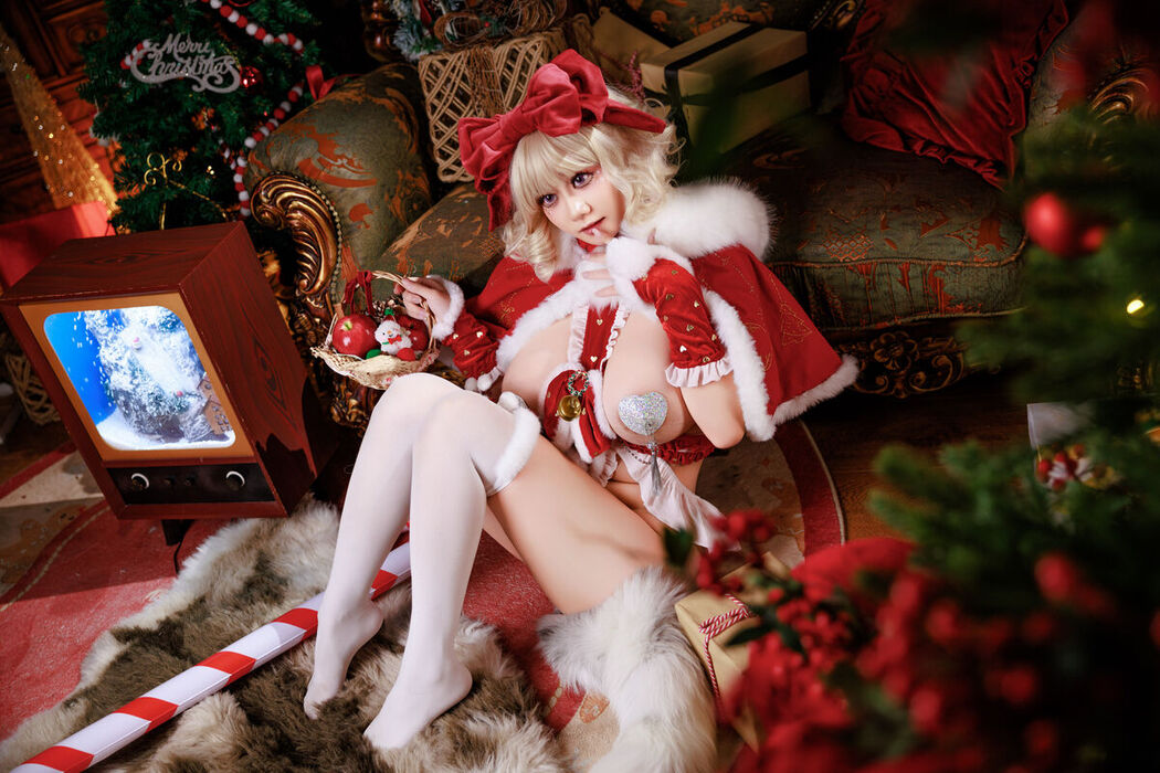 Coser@阿雪雪 &#8211; 圣诞雪精灵 Part01 (50P &#8211; 1V)