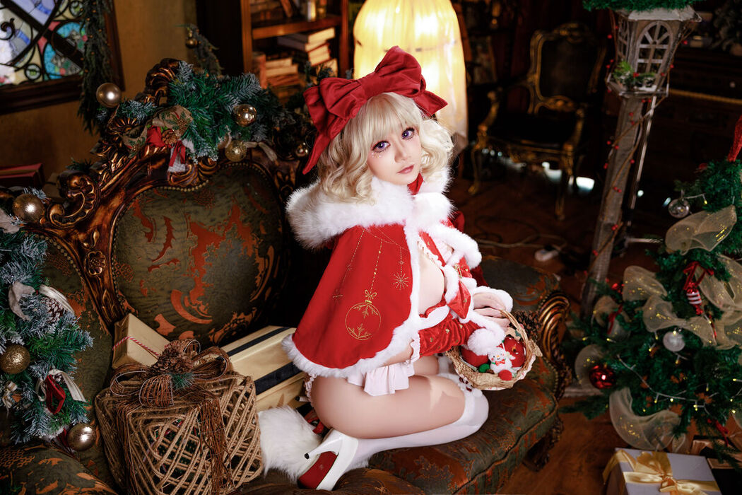 Coser@阿雪雪 &#8211; 圣诞雪精灵 Part02 (49P)