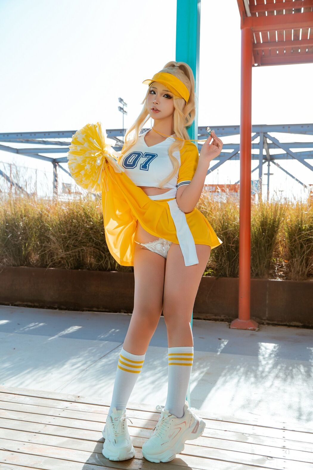 Coser@yuuhui玉汇 &#8211; 维c时刻 Part01 (68P &#8211; 2V)