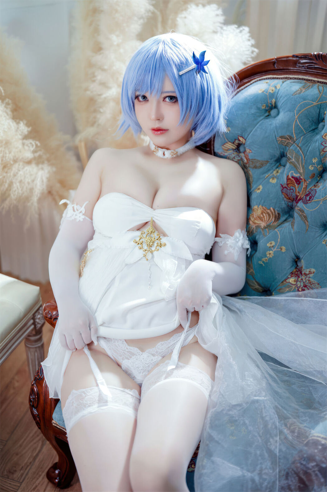 Coser@半半子 &#8211; 碧蓝航线 恰巴耶夫 白骑兵的旋律 礼服 (64P &#8211; 2V)