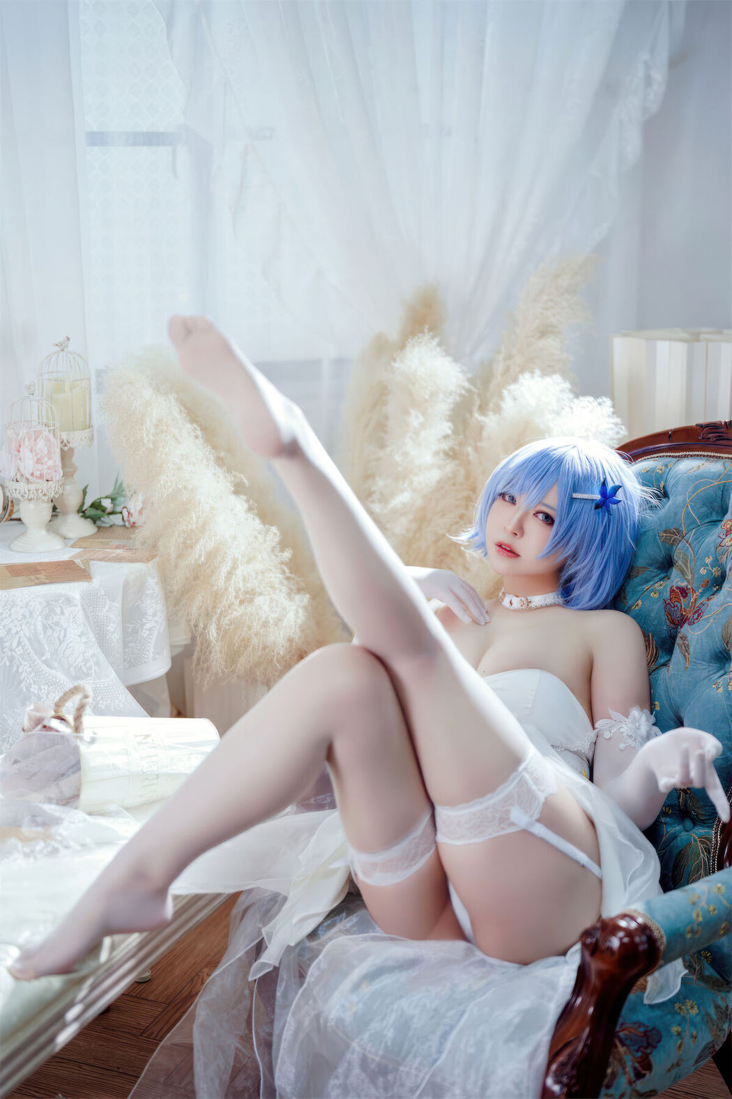 Coser@半半子 &#8211; 碧蓝航线 恰巴耶夫 白骑兵的旋律 礼服 (64P &#8211; 2V)