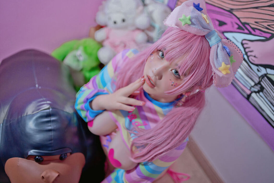 Coser@阿半今天很开心 – 粉色双马尾 (43P)