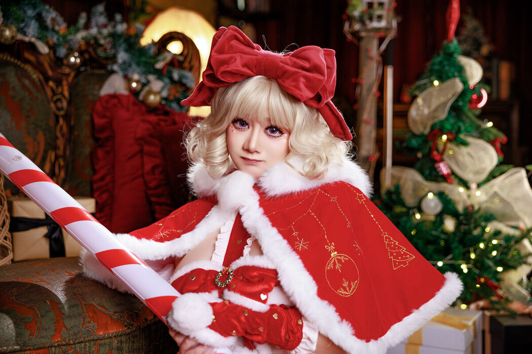 Coser@阿雪雪 &#8211; 圣诞雪精灵 Part02 (49P)