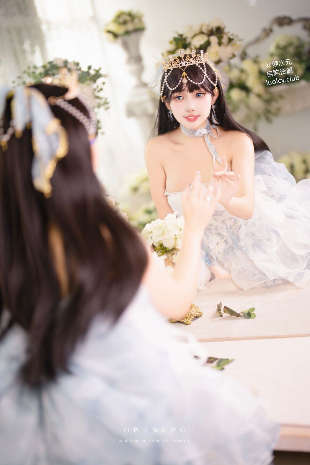 Coser@慕慕momo &#8211; Birthday Day 永遠的小公主 (54P &#8211; 2V)