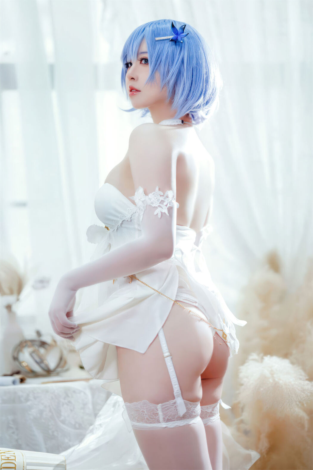 Coser@半半子 &#8211; 碧蓝航线 恰巴耶夫 白骑兵的旋律 礼服 (64P &#8211; 2V)