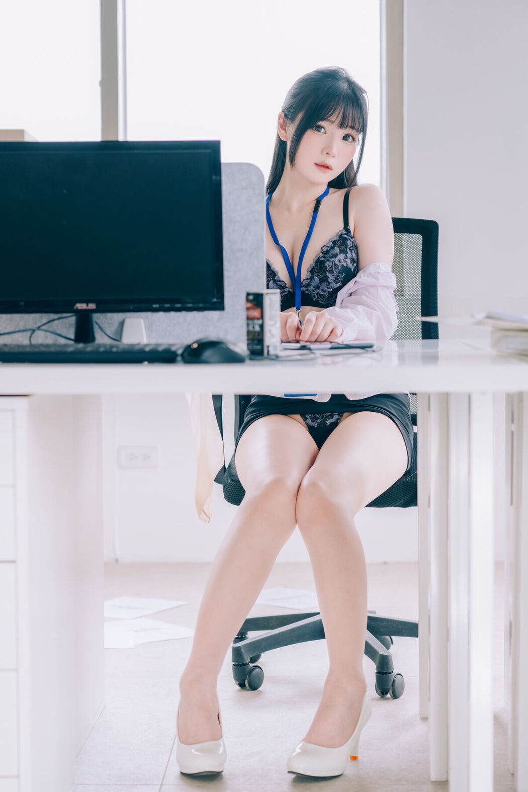 Coser@霜月shimo &#8211; 霜月的秘密辦公室 Shimo Secret Office Part02 (63P)