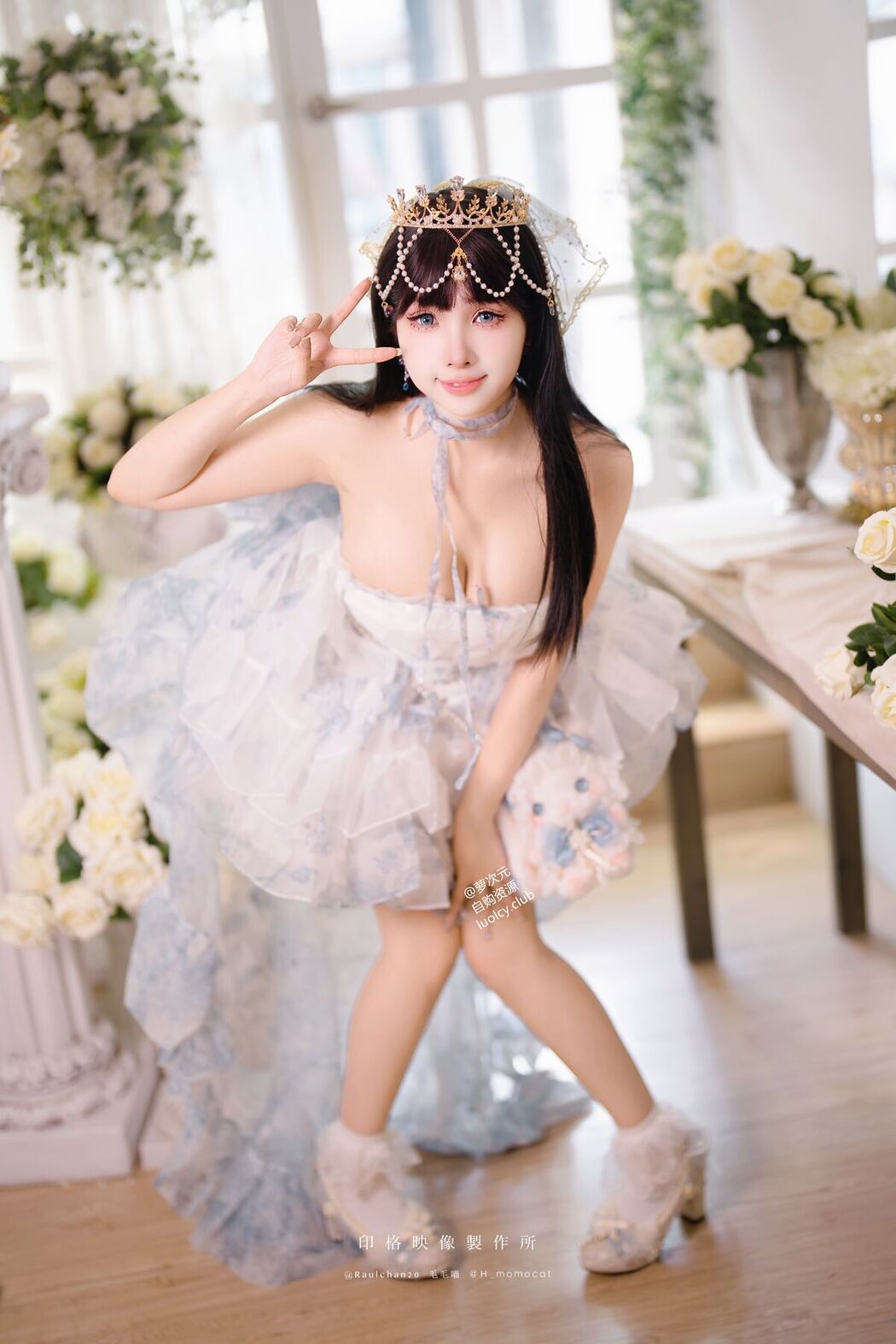 Coser@慕慕momo &#8211; Birthday Day 永遠的小公主 (54P &#8211; 2V)