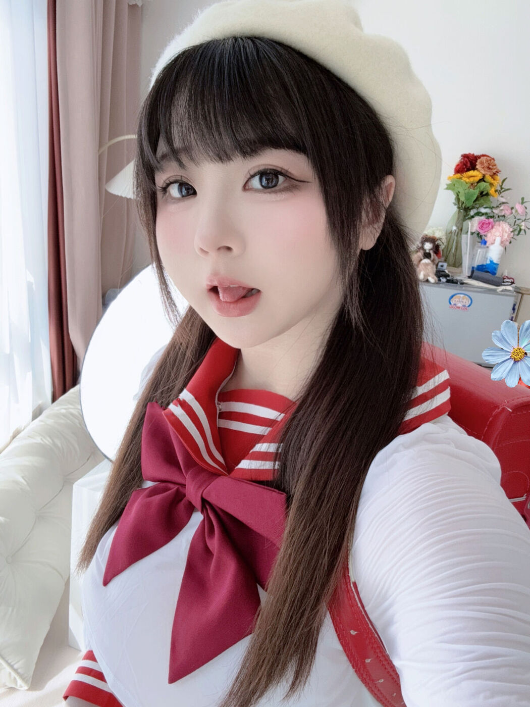 Coser@皮皮奶可可爱了啦 &#8211; Jk红书包 (47P)