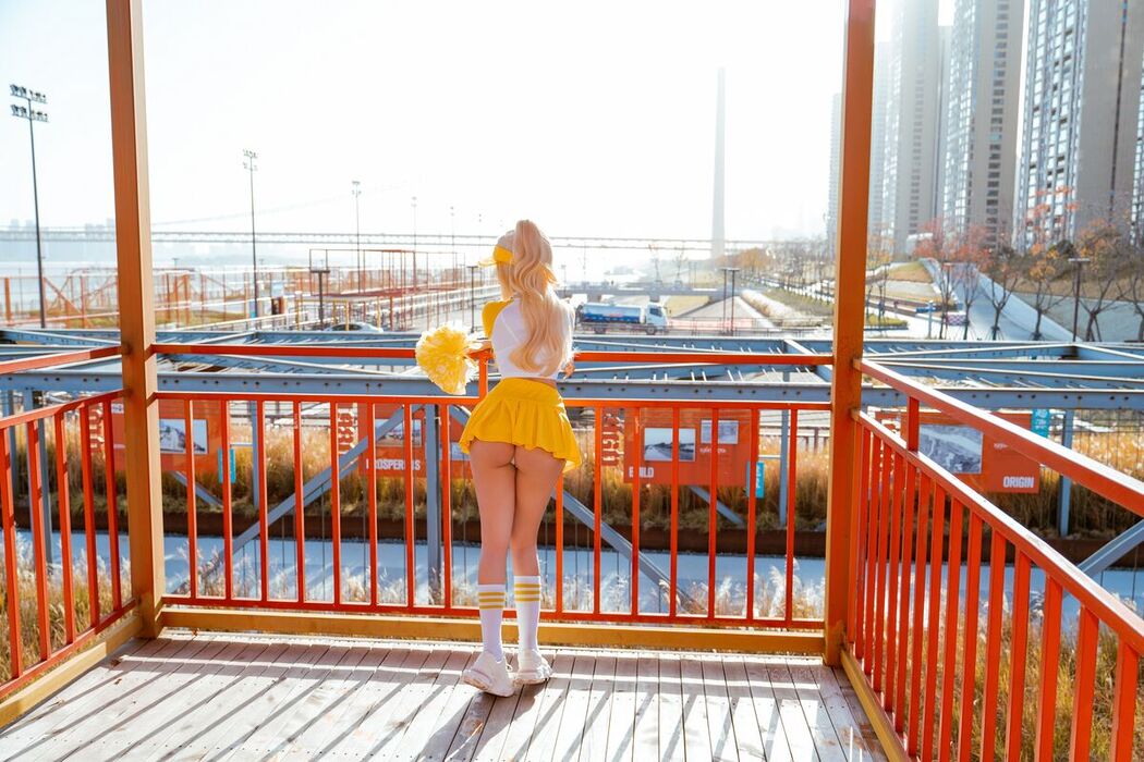 Coser@yuuhui玉汇 &#8211; 维c时刻 Part01 (68P &#8211; 2V)