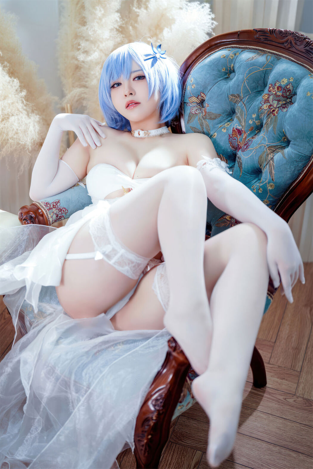 Coser@半半子 &#8211; 碧蓝航线 恰巴耶夫 白骑兵的旋律 礼服 (64P &#8211; 2V)