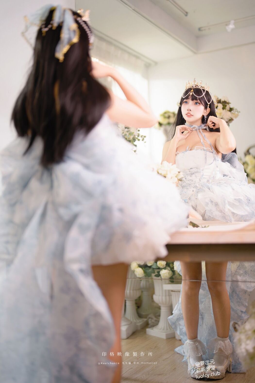 Coser@慕慕momo &#8211; Birthday Day 永遠的小公主 (54P &#8211; 2V)