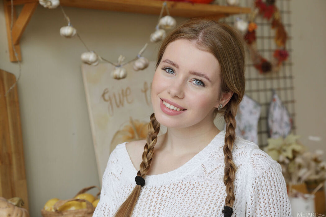 MetArt Lalli &#8211; Fall Is Here Part01 (61P)