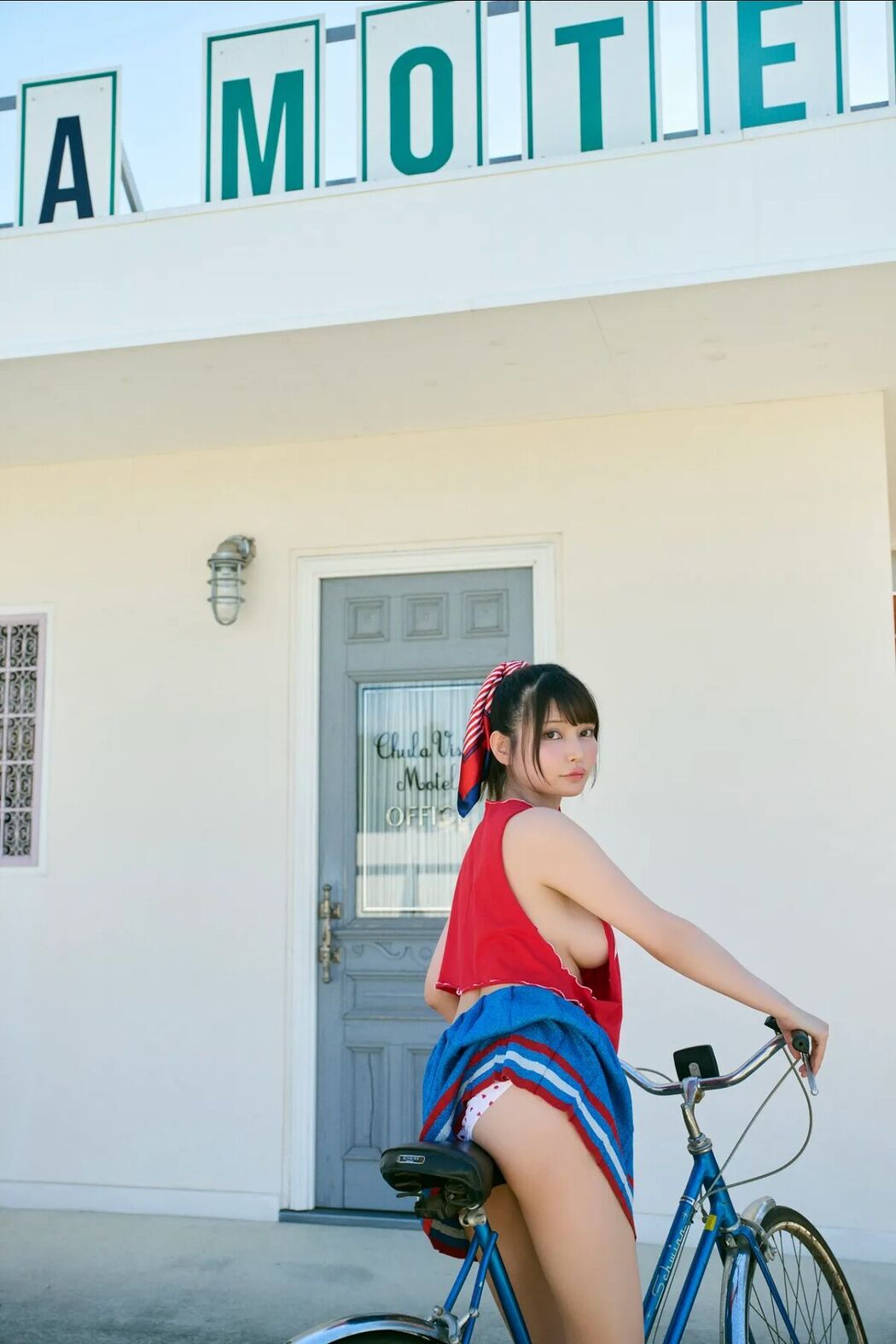 JP Nitori Sayaka 似鳥沙也加 – FRIDAY GOLD A to Z Vol.21-22 (31P)