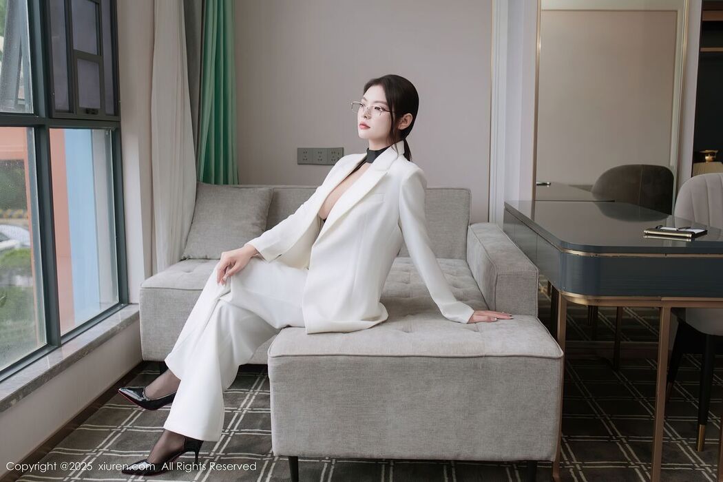 XiuRen秀人网 No.10464 Dong An (95P)