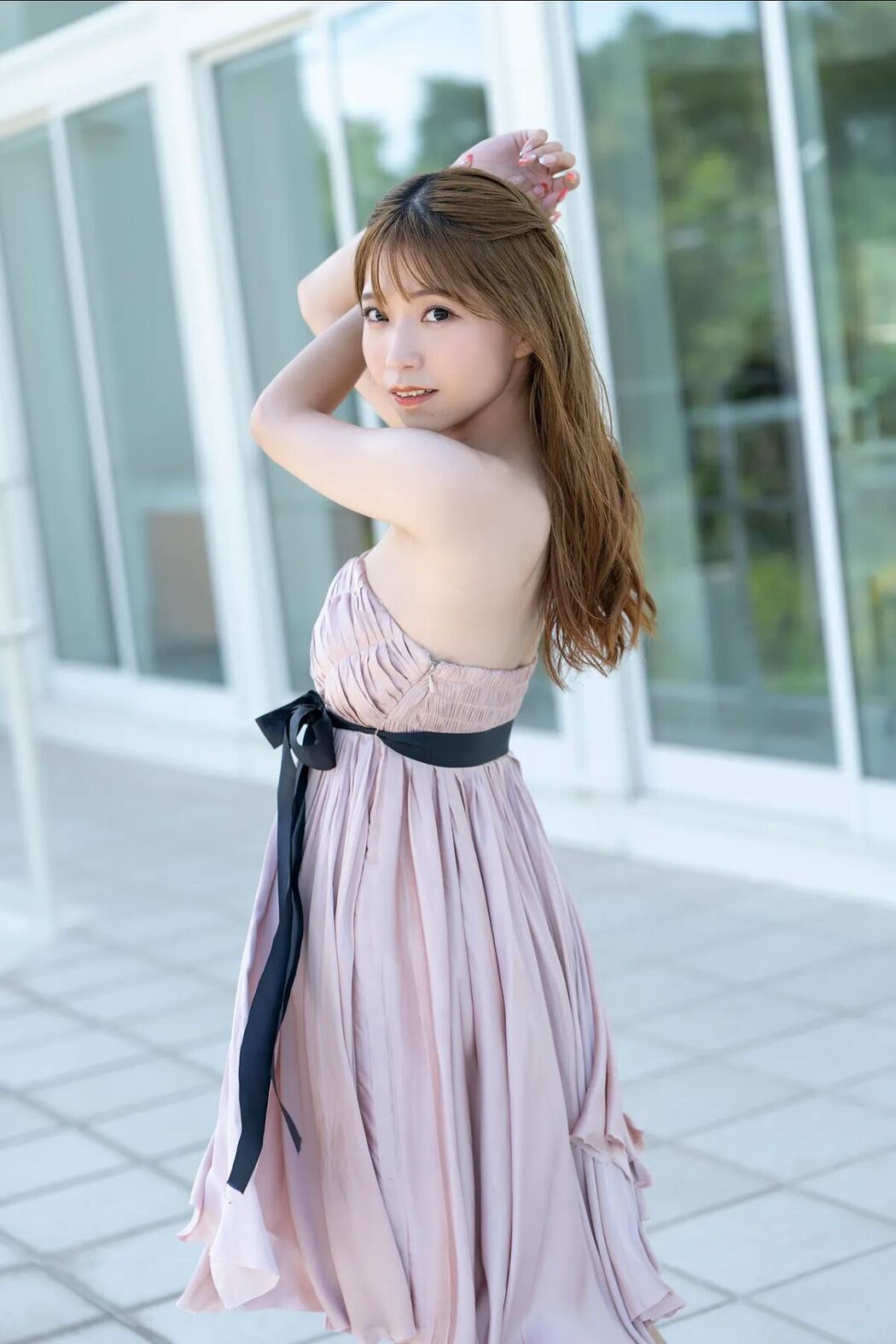 JP Asaka 亜咲花 &#8211; FRIDAY Monthly Girl 043 完全未発表100カット Part01 (55P &#8211; 1V)