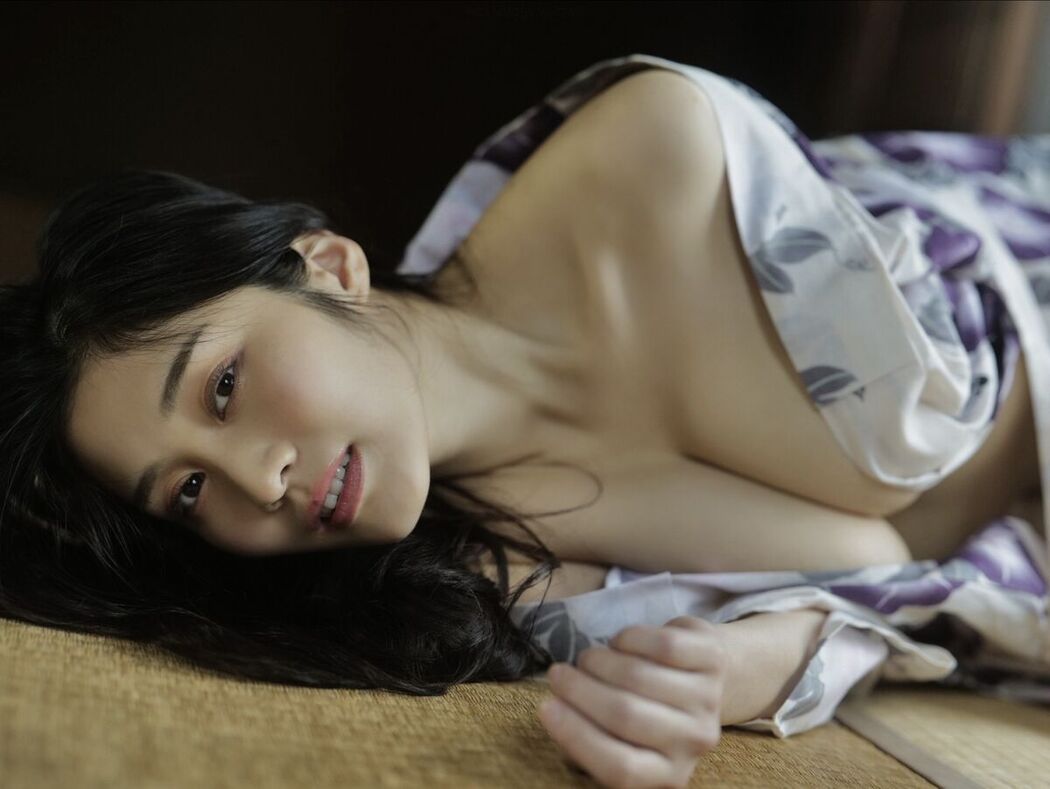 JP Rin Takahashi 高橋凛 &#8211; FLASHデジタル写真集 酔いたい気分なの (71P)