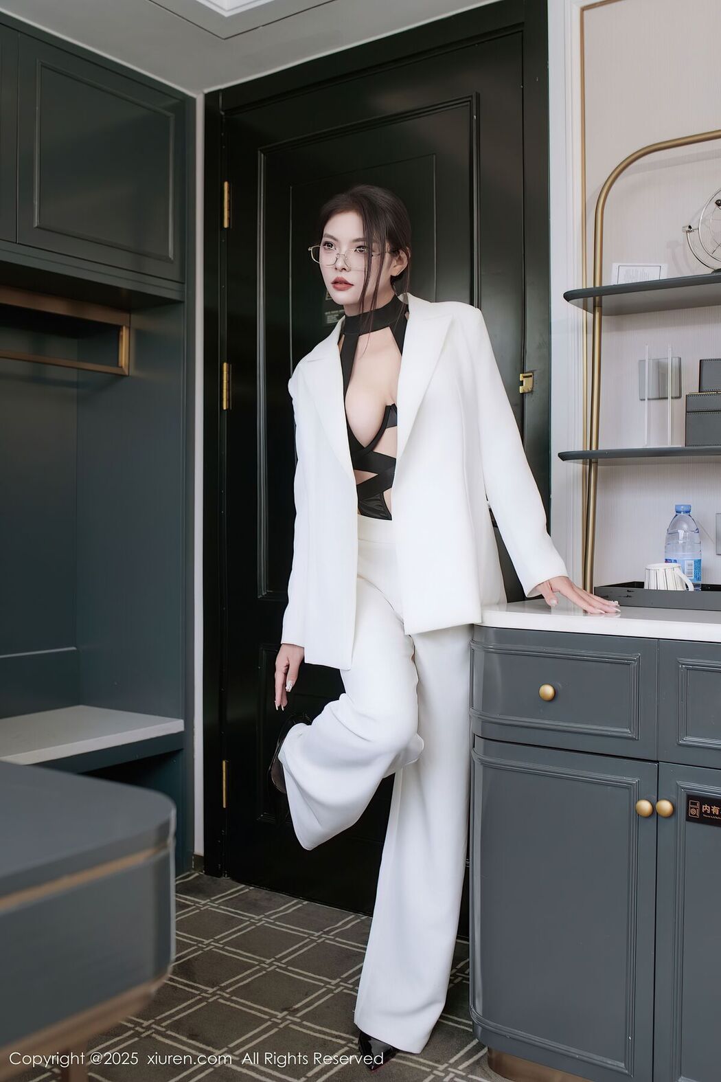 XiuRen秀人网 No.10464 Dong An (95P)