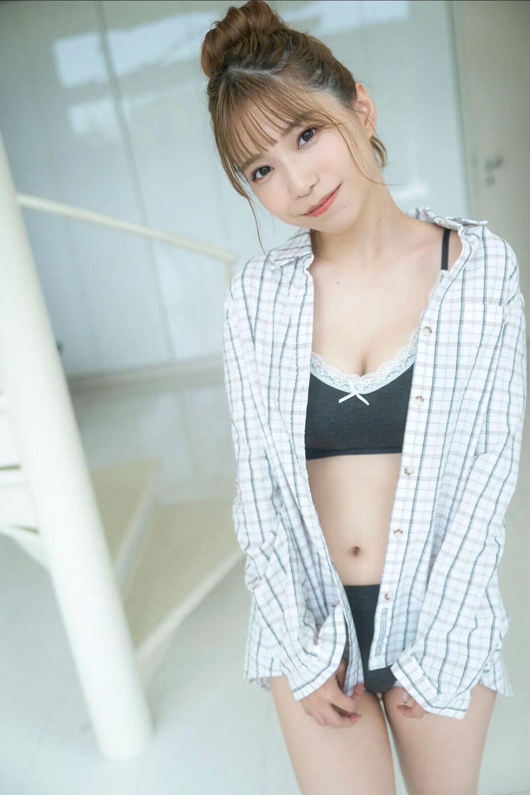 JP Asaka 亜咲花 &#8211; FRIDAY Monthly Girl 043 完全未発表100カット Part02 (55P)