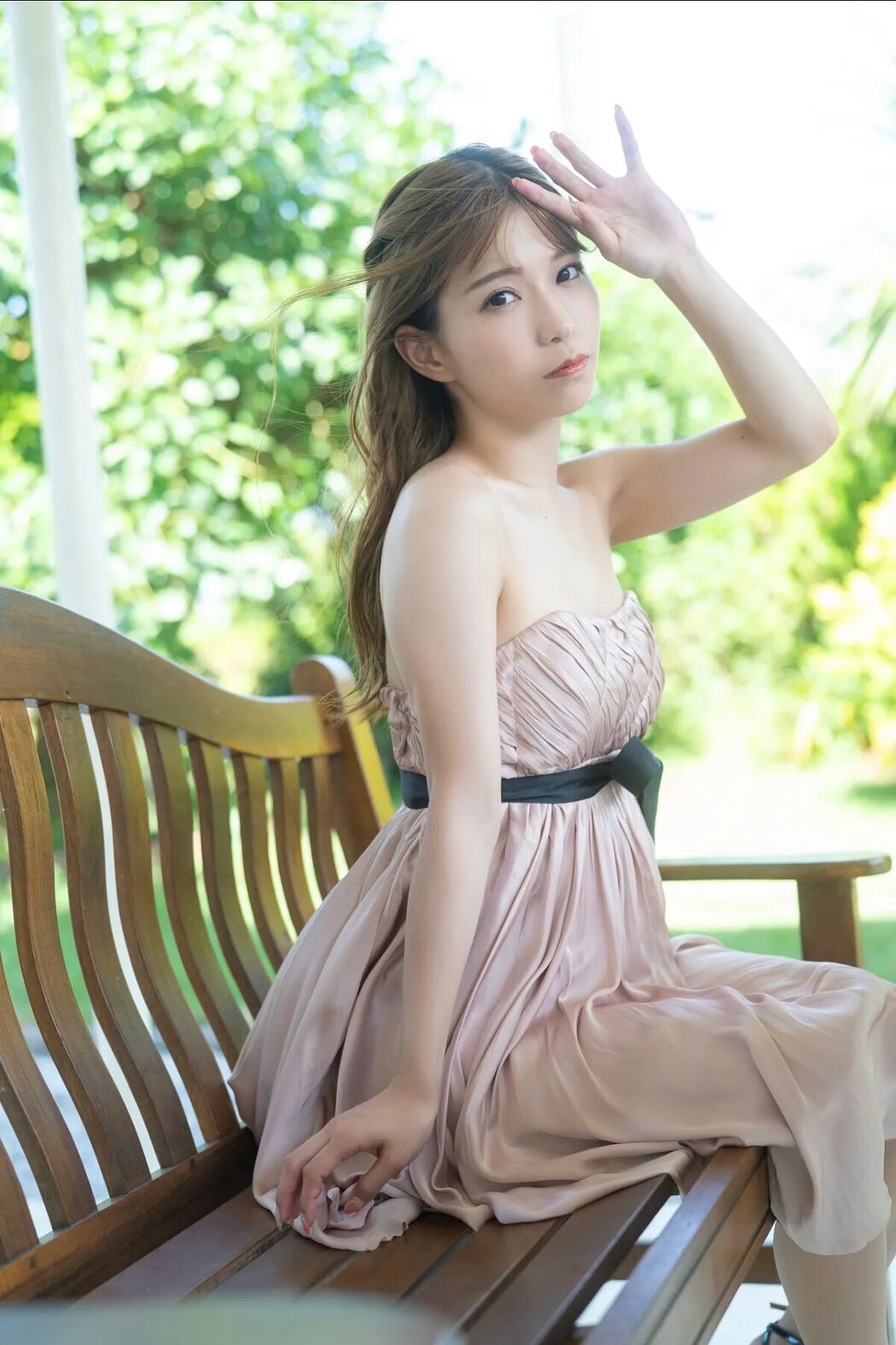 JP Asaka 亜咲花 &#8211; FRIDAY Monthly Girl 043 完全未発表100カット Part01 (55P &#8211; 1V)