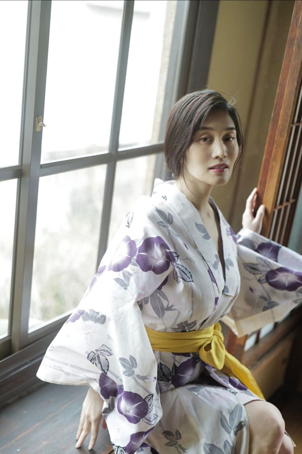 JP Rin Takahashi 高橋凛 &#8211; FLASHデジタル写真集 酔いたい気分なの (71P)