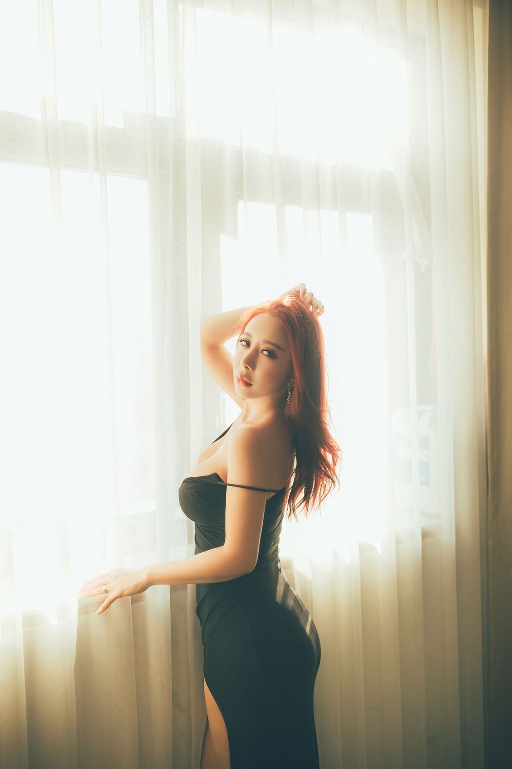 SOYOUNG &#8211; In The Hotel (59P)