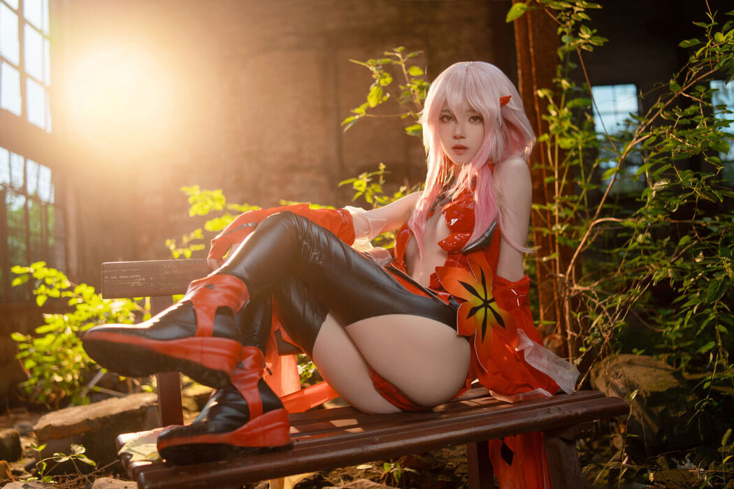 Coser@桜桃喵 – 楪祈 (49P – 3V)