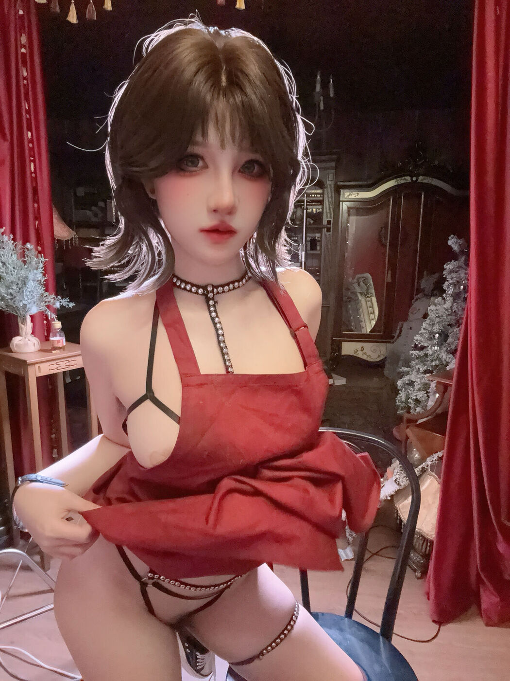 Coser@阿薰kaOri – 围裙下的秘密 Part03 (58P)