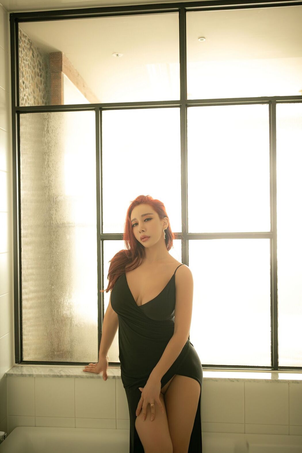 SOYOUNG &#8211; In The Hotel (59P)