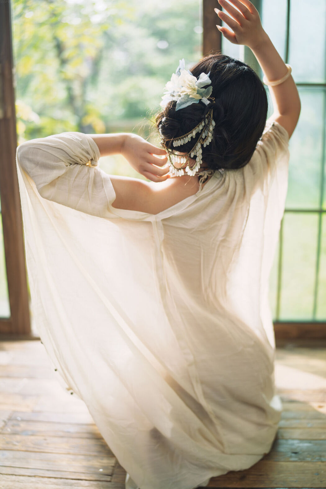 Coser@yuuhui玉汇 &#8211; 春之歌 Part01 (64P &#8211; 2V)