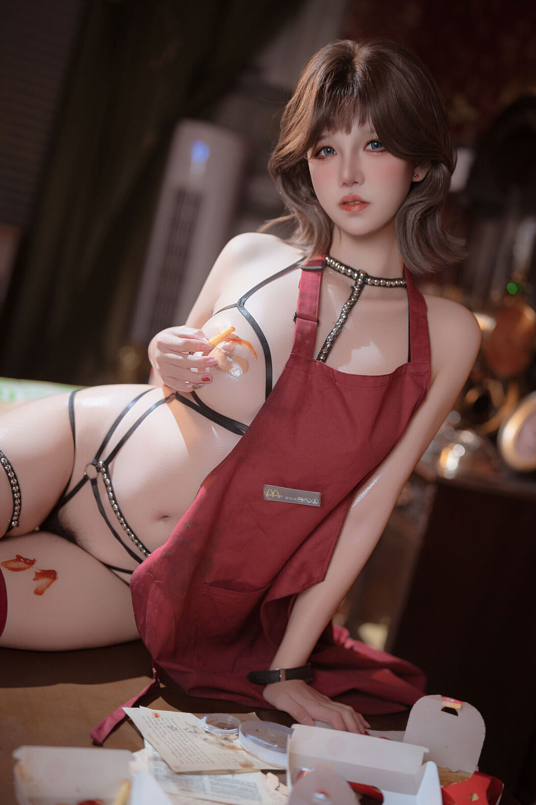 Coser@阿薰kaOri – 围裙下的秘密 Part01 (59P)