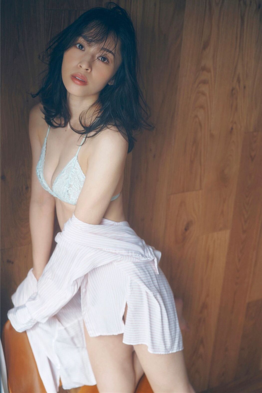 JP Misaki Jinbu 神部美咲 – FLASHデジタル写真集 ここだけの話 Vol.1 Part01 (52P)