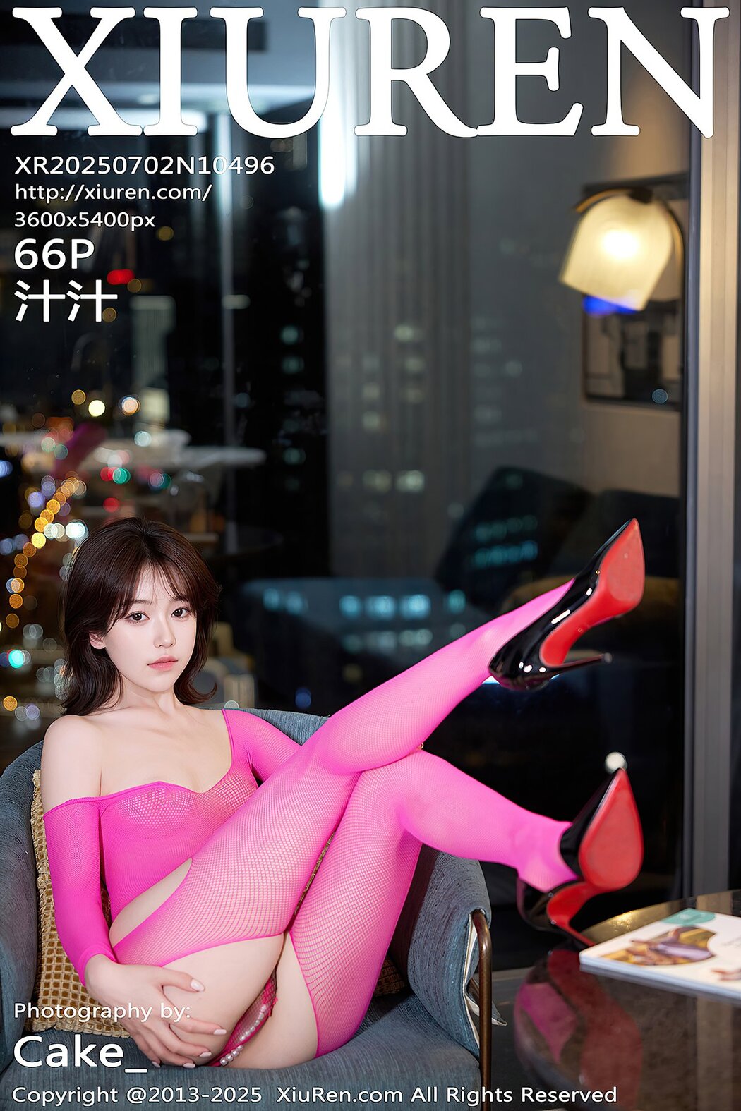 XiuRen秀人网 No.10496 Zhi Zhi (67P) Cover Photo