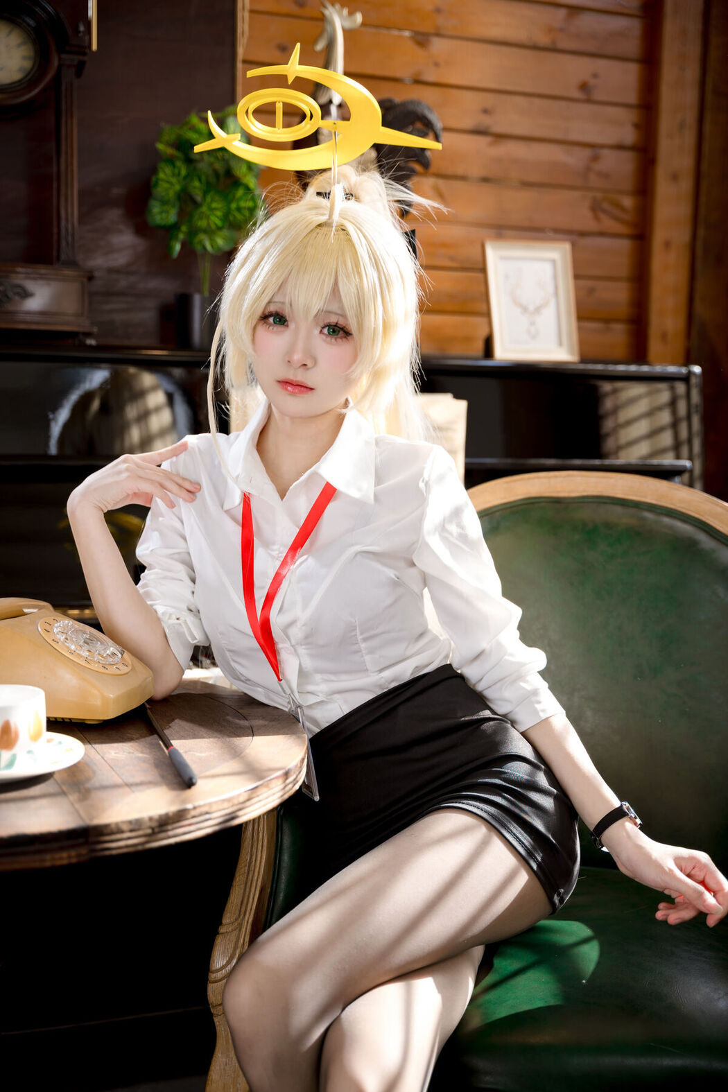 Coser@九柒喵 &#8211; 笑面教授ol制服 (53P)