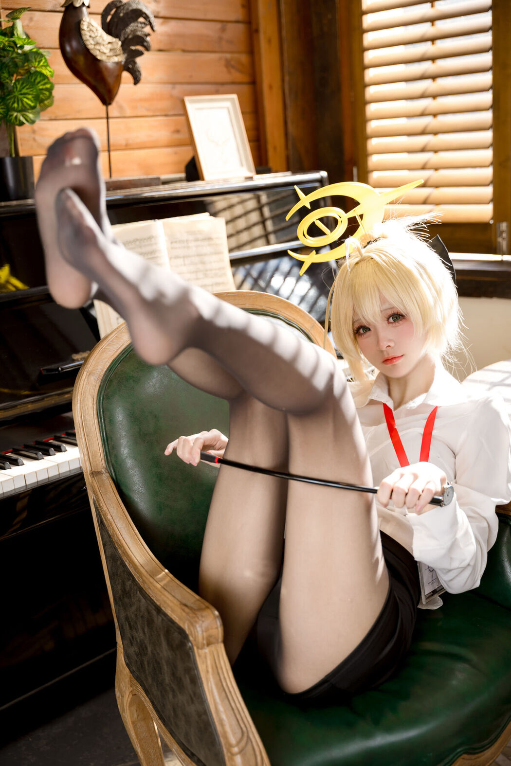 Coser@九柒喵 &#8211; 笑面教授ol制服 (53P)