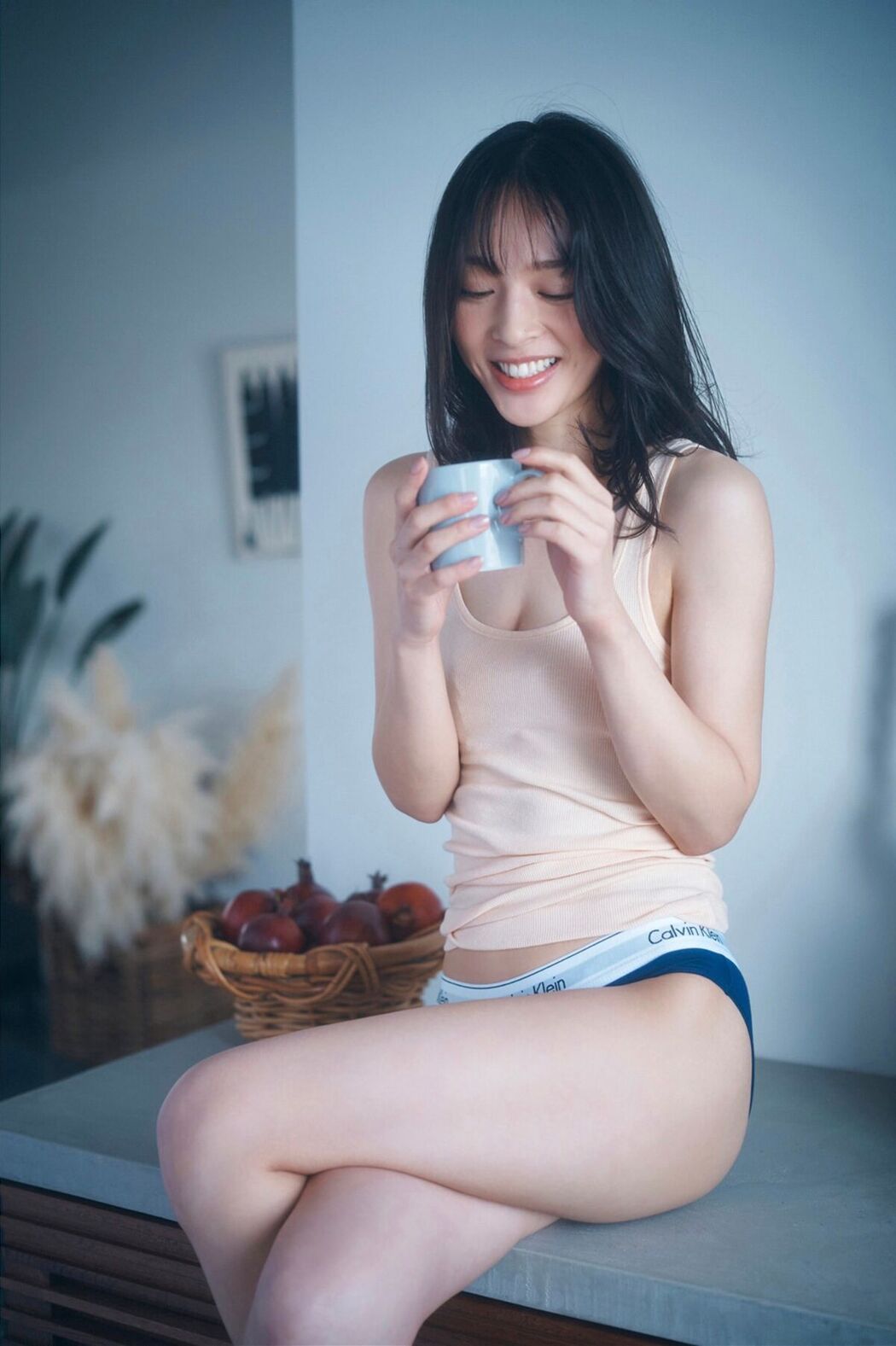 JP Misaki Jinbu 神部美咲 – FLASHデジタル写真集 ここだけの話 Vol.1 Part01 (52P)