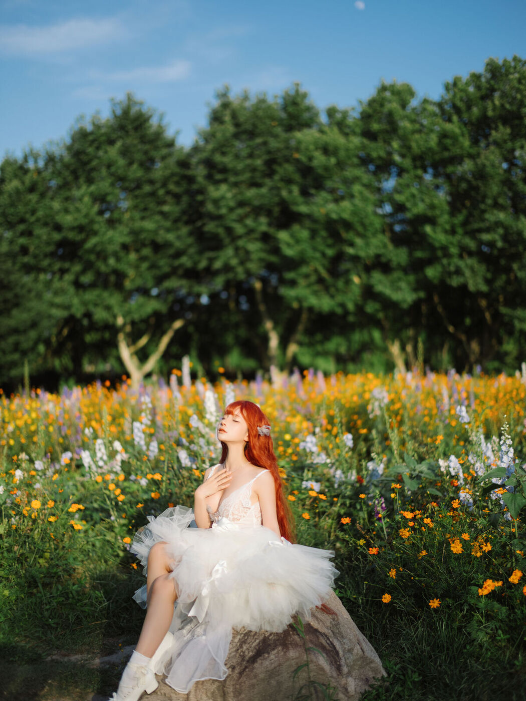 Coser@蠢沫沫 Chunmomo &#8211; 花丛婚纱 (67P)