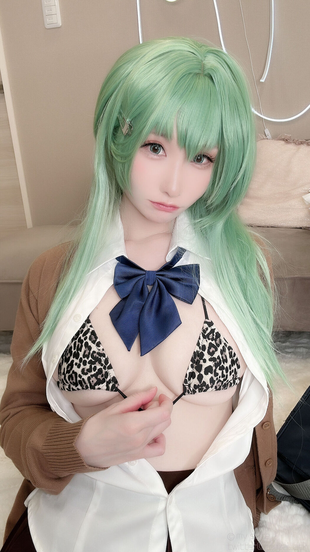 Coser@あつき Atsuki &#8211; Gal Suzuya Selfie ギャル鈴谷自撮り Part05 (60P)