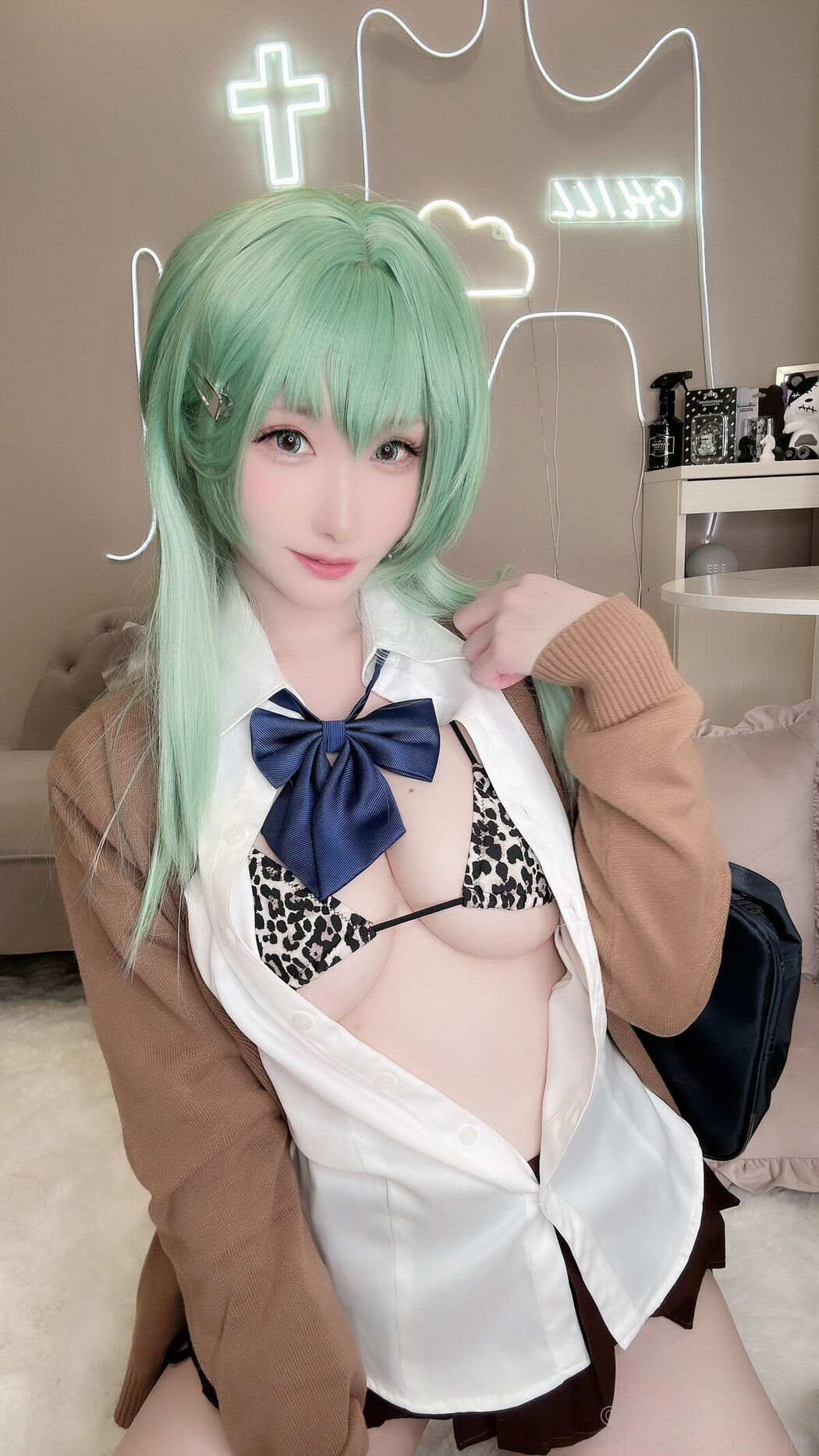 Coser@あつき Atsuki &#8211; Gal Suzuya Selfie ギャル鈴谷自撮り Part05 (60P)