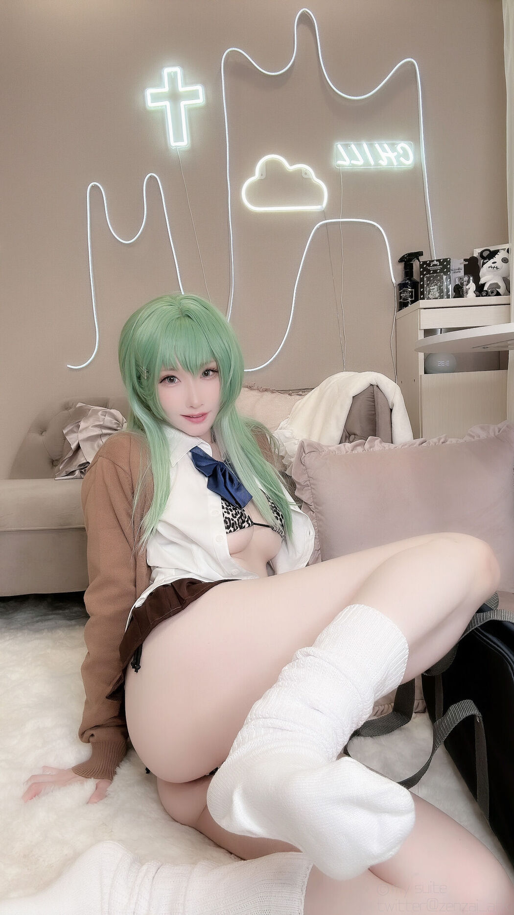 Coser@あつき Atsuki &#8211; Gal Suzuya Selfie ギャル鈴谷自撮り Part05 (60P)