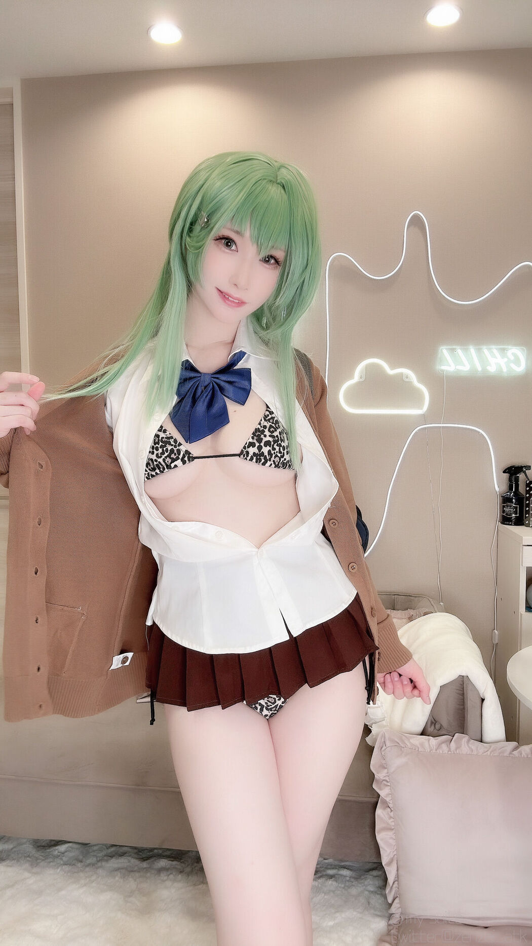 Coser@あつき Atsuki &#8211; Gal Suzuya Selfie ギャル鈴谷自撮り Part05 (60P)