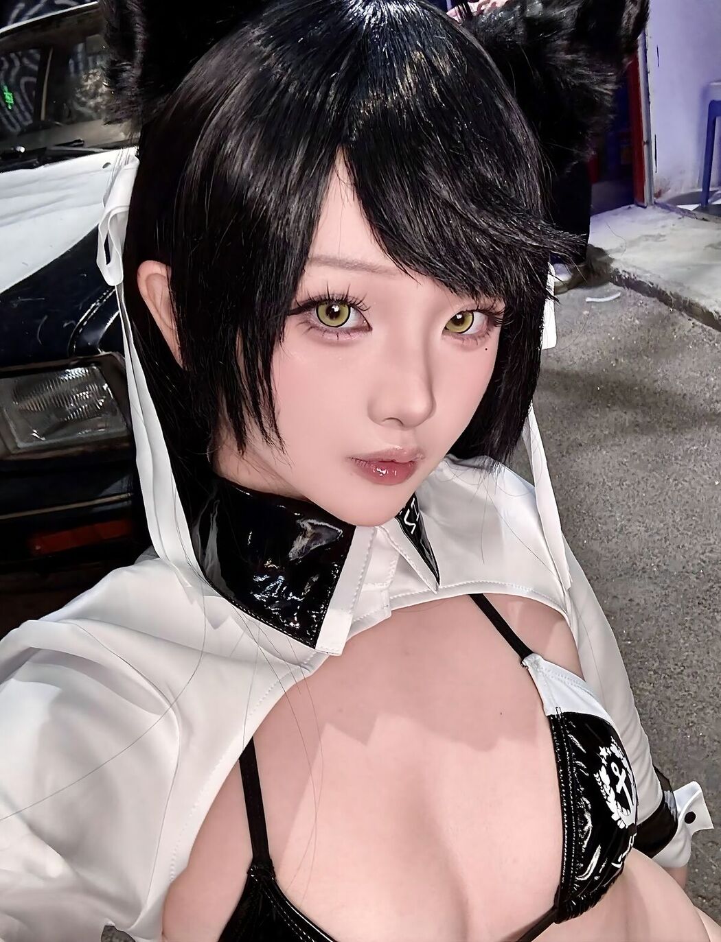 Coser@屿鱼 &#8211; 碧蓝航线 爱宕赛车服 Part02 (58P)